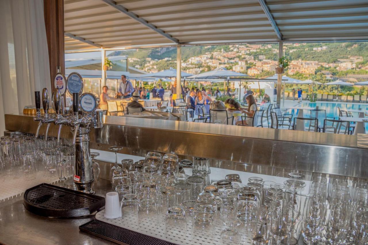 Grand Hotel Moon Valley Vico Equense Zewnętrze zdjęcie
