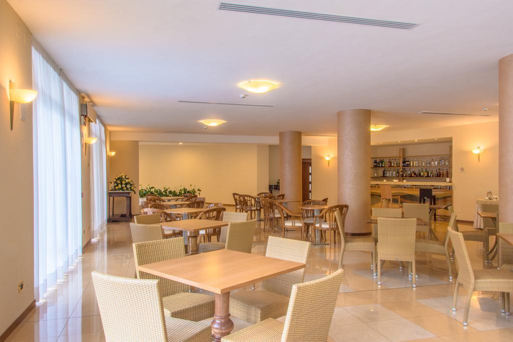 Grand Hotel Moon Valley Vico Equense Zewnętrze zdjęcie