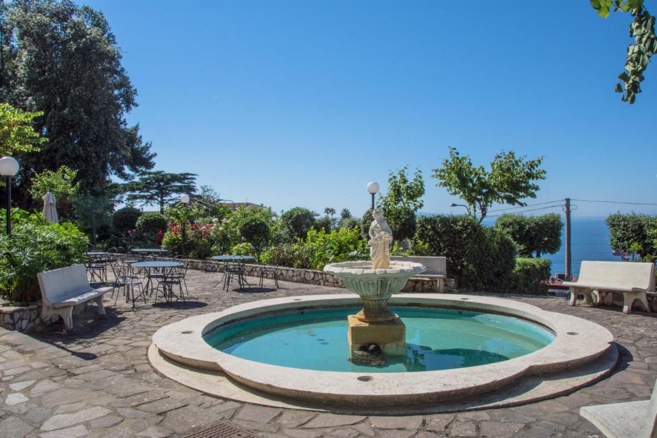 Grand Hotel Moon Valley Vico Equense Zewnętrze zdjęcie